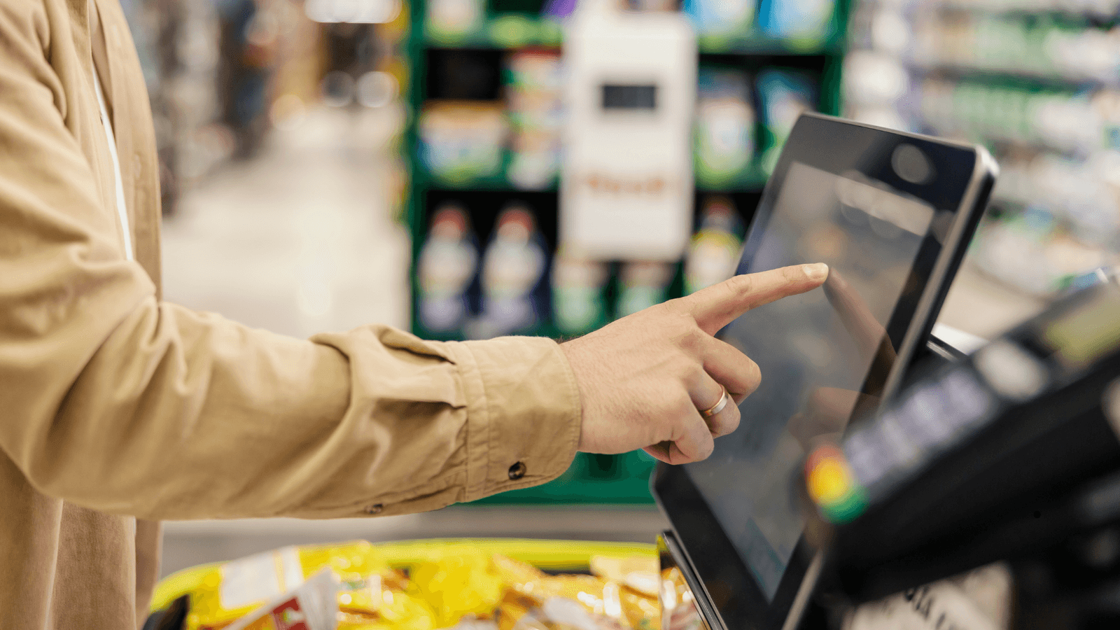 [White Paper] From Reactive to Proactive: Reshaping Checkout Loss Management With AI-Driven Video Surveillance